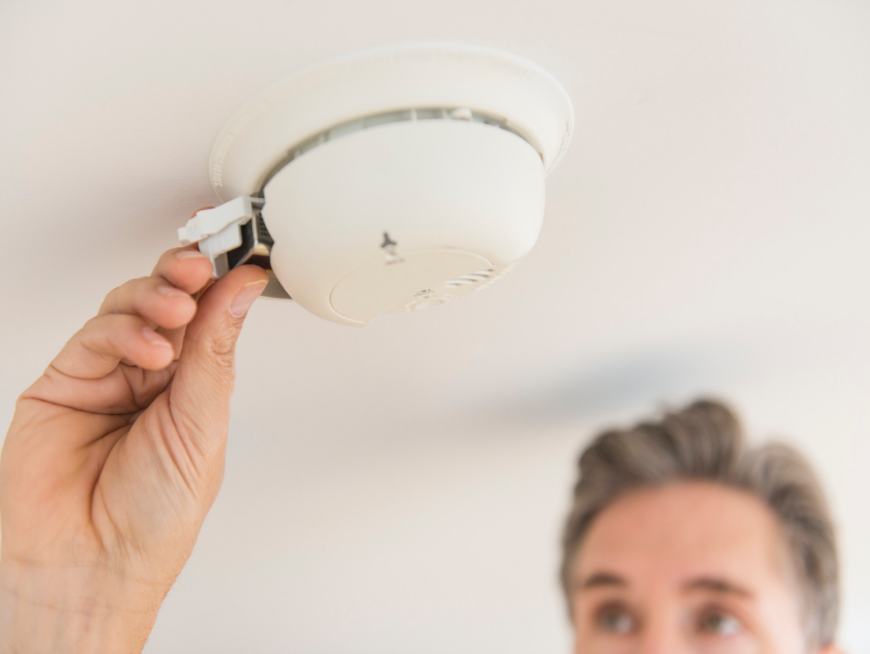What to Do in An Emergency: Tips on Smoke Alarms in QLD