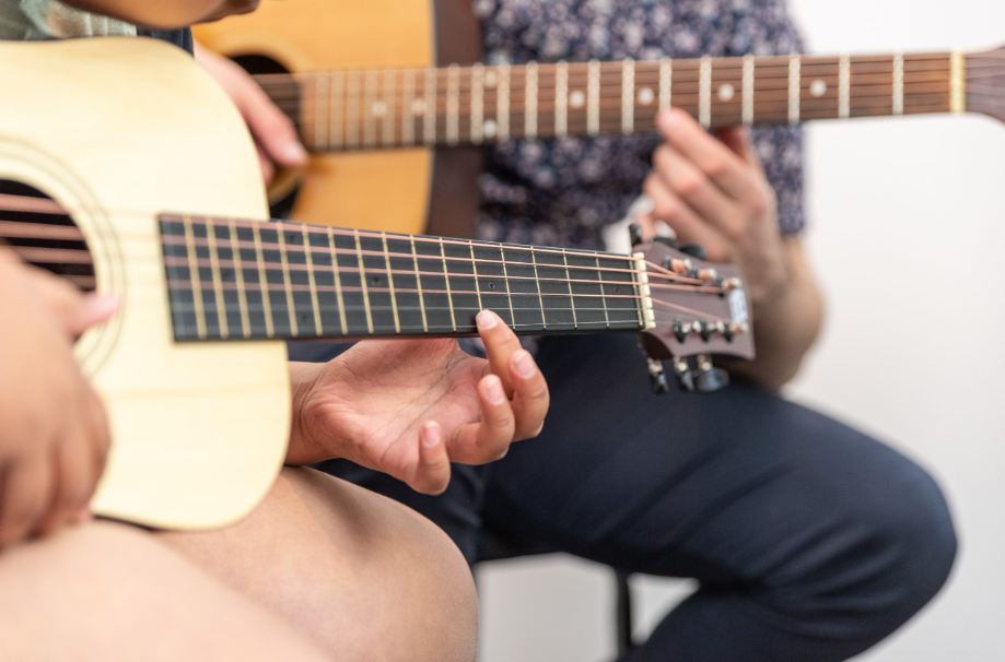 Guitar lessons in Auckland