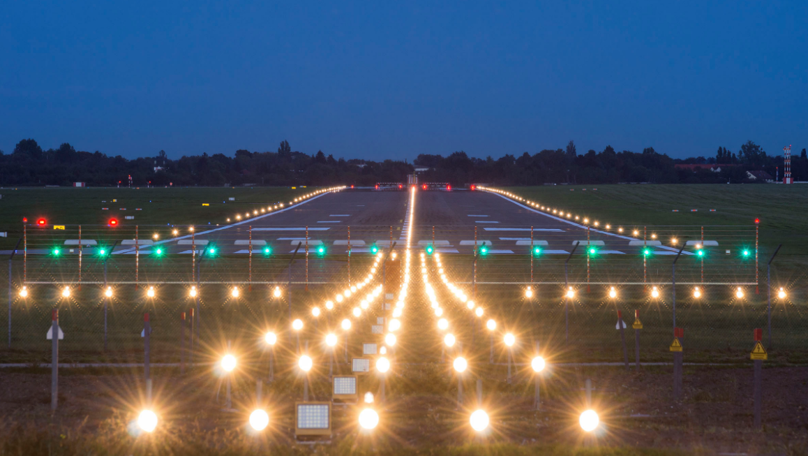 runway threshold lights