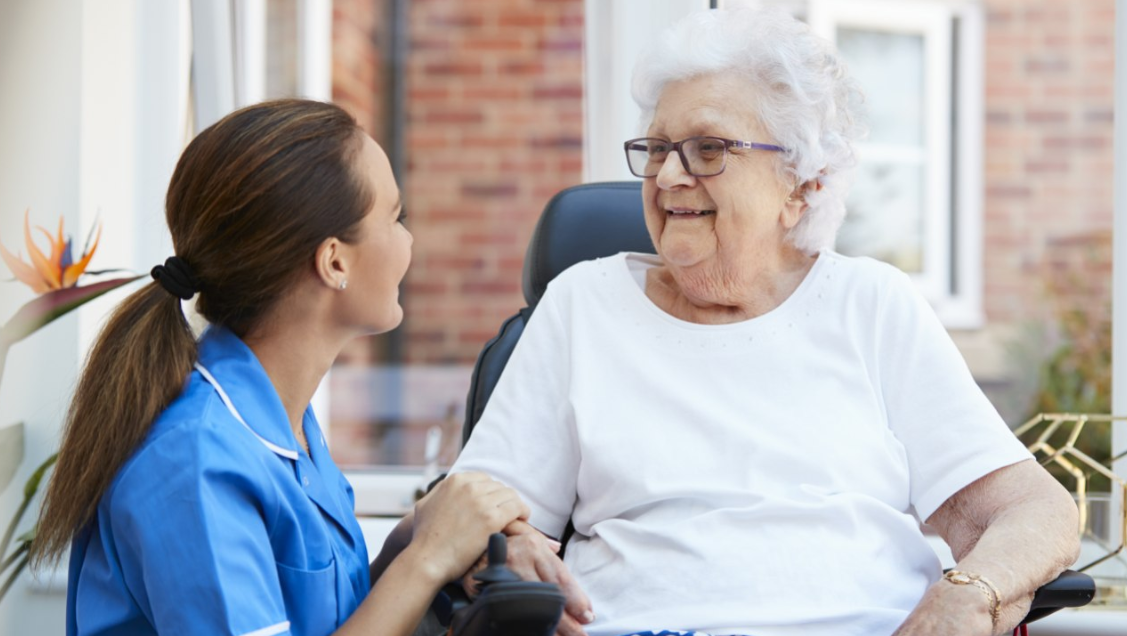 How Personal Care Services are Revolutionizing Home Healthcare?