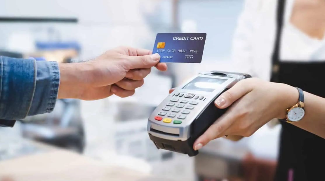 Revolutionize Your Business Transactions: The Imperative Shift to a Wireless Credit Card Machine